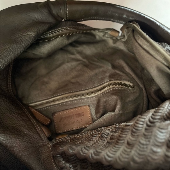 Johnny Was  RARE Taupe Slouchy Leather Bag - Picture 12 of 15